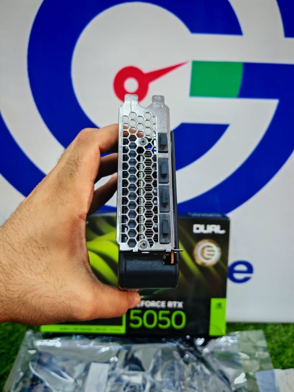 Graphic Card Nvidia Geforce Rtx 5050 8gb Ddr6 Palit