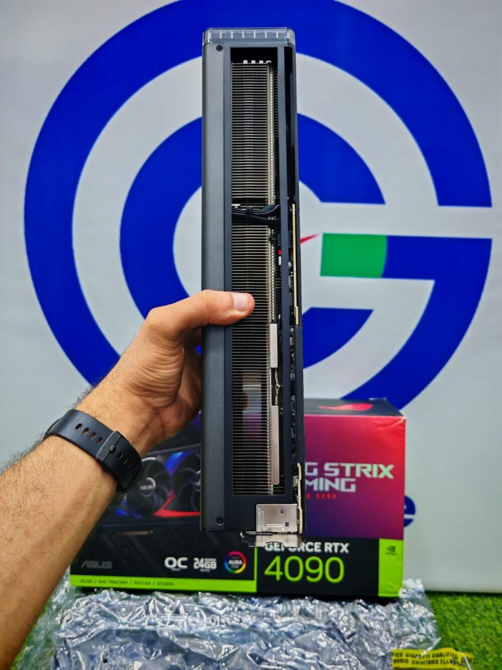 Asus Nvidia GeForce RTX 4090 24GB GDDR6X ROG Strix Gaming OC Edition Triple Fan Graphics Card Black With Original Box