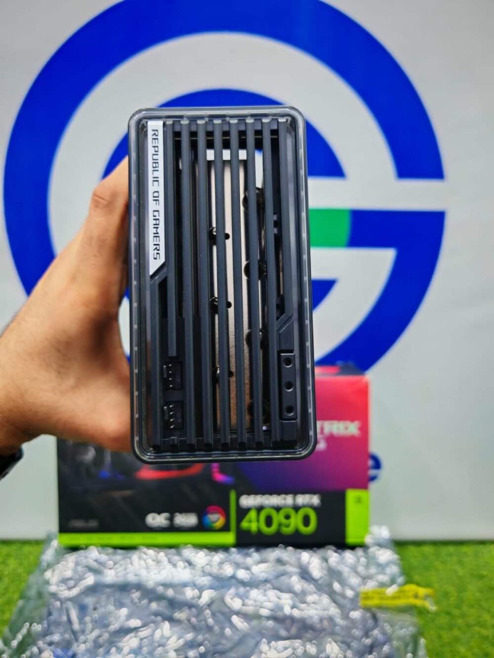 Asus Nvidia GeForce RTX 4090 24GB GDDR6X ROG Strix Gaming OC Edition Triple Fan Graphics Card Black With Original Box