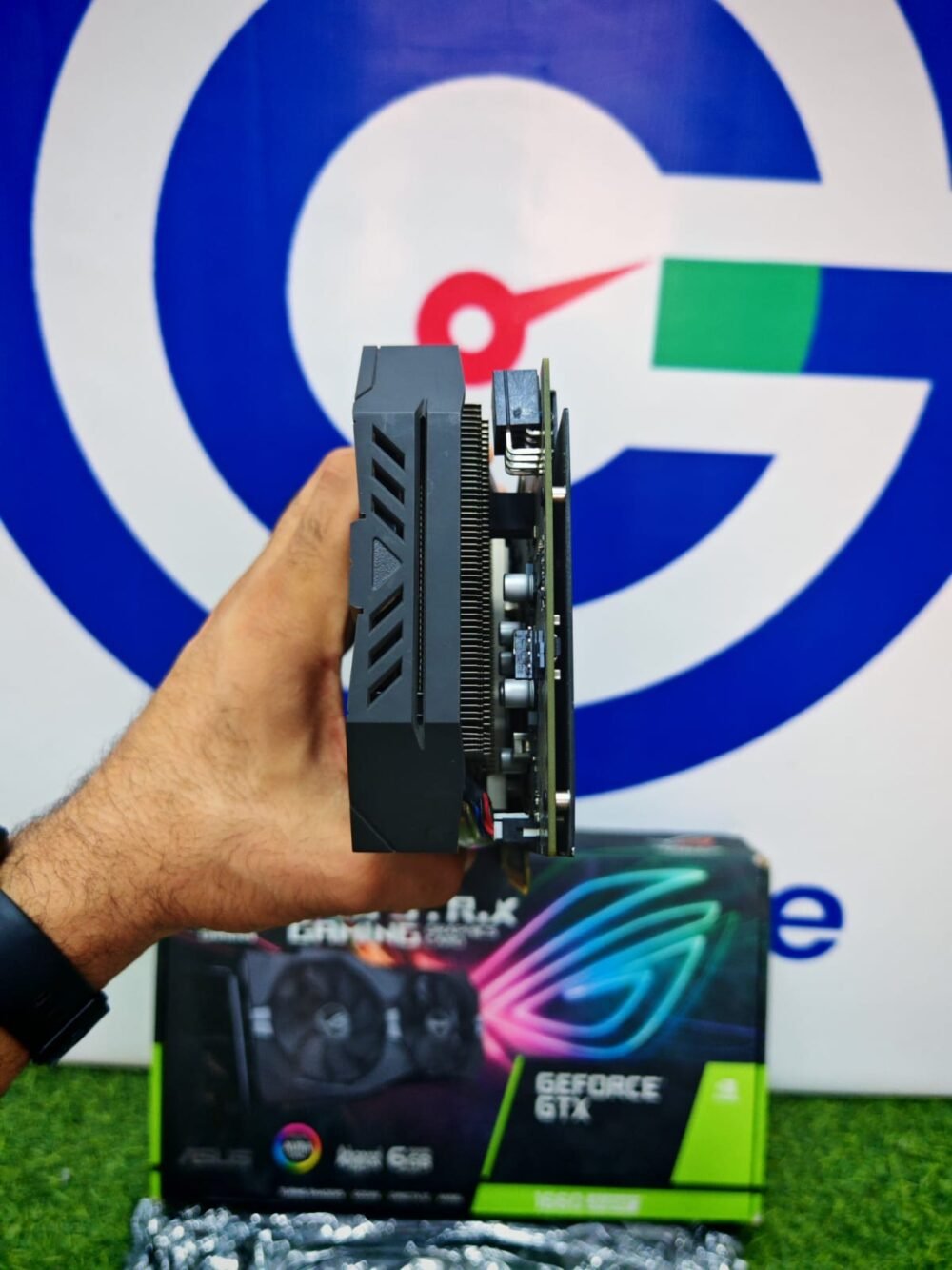 Asus Nvidia GeForce GTX 1660 Super 6GB GDDR6 ROG Strix Gaming OC Edition Dual Fan Graphics Card